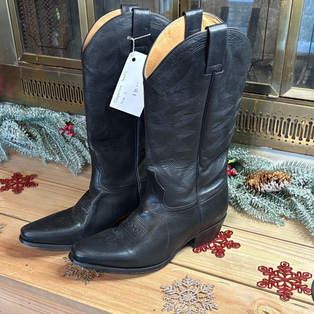 Black Leather Cowgirl Boots
